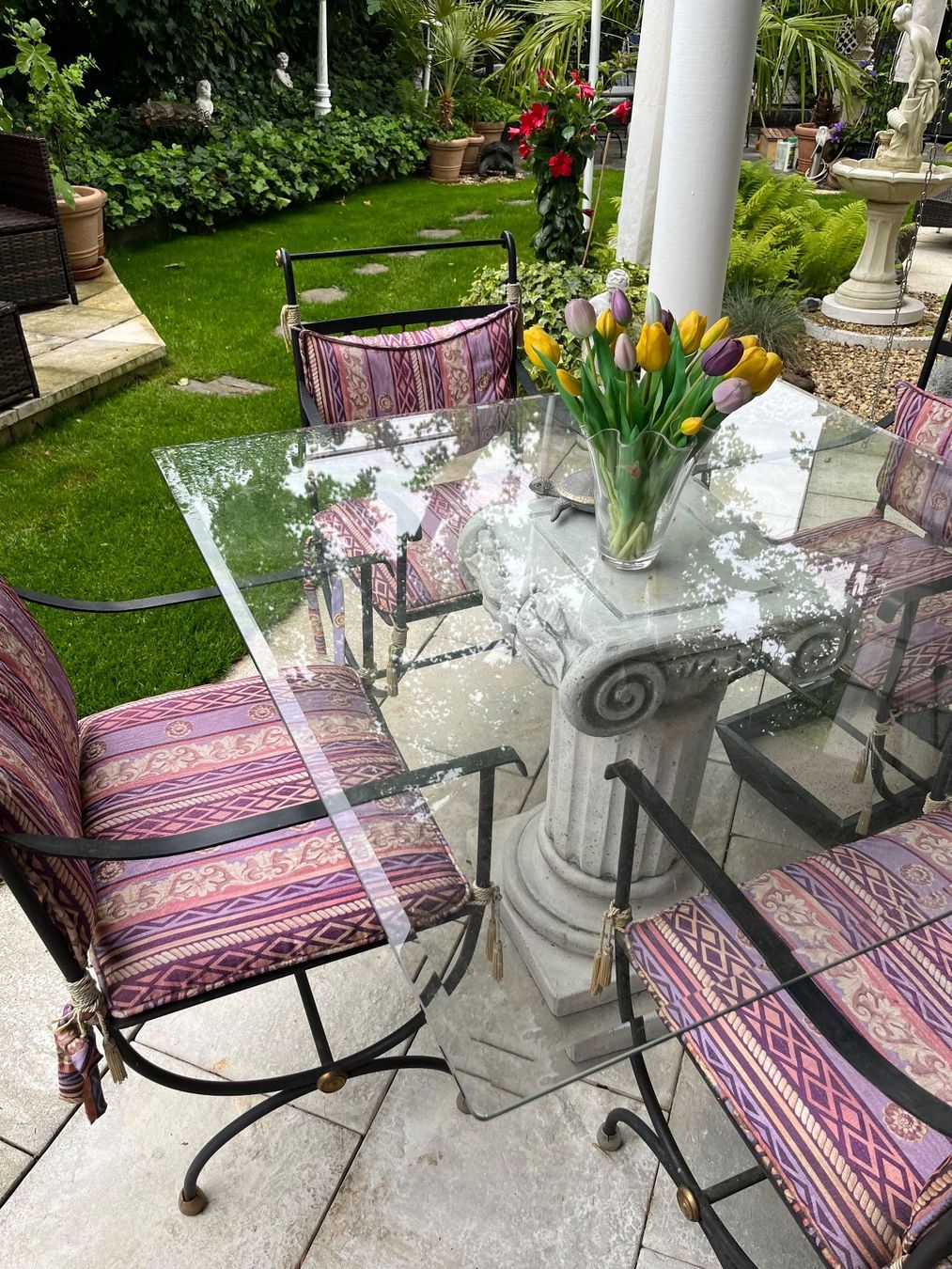 Set di tavolo e panche: Glas Esstisch mit 4 Stühlen – Usato da Zürich venduto da Bice2 1