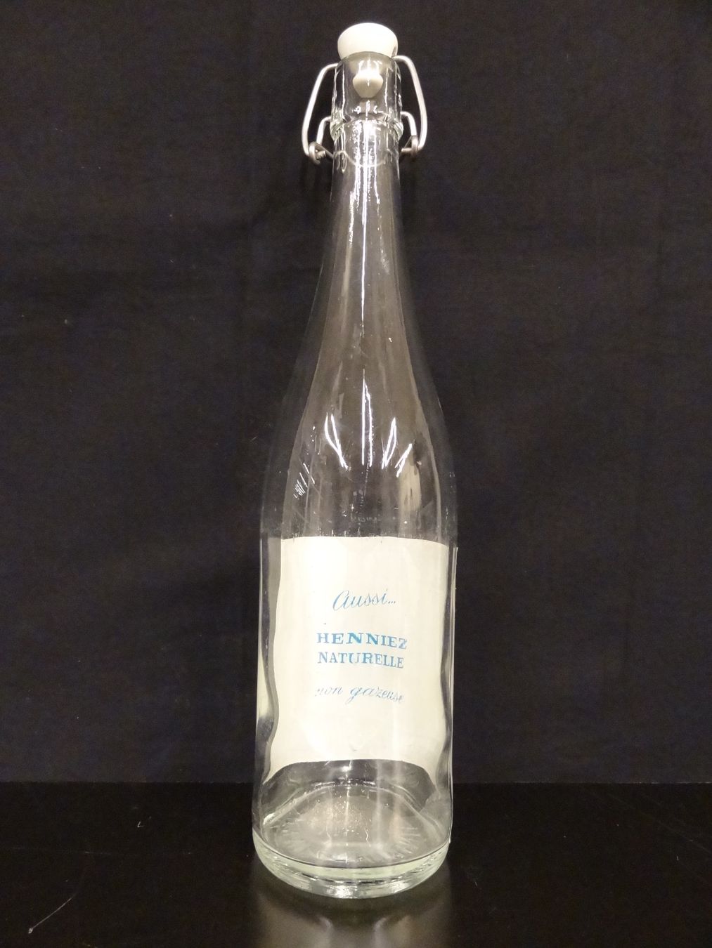 Gläser, Krüge & Flaschen: alte Mineralwasser Flasche HENNIEZ LITHINÉE – Gebraucht aus Kerzers von Flaschenposten 5