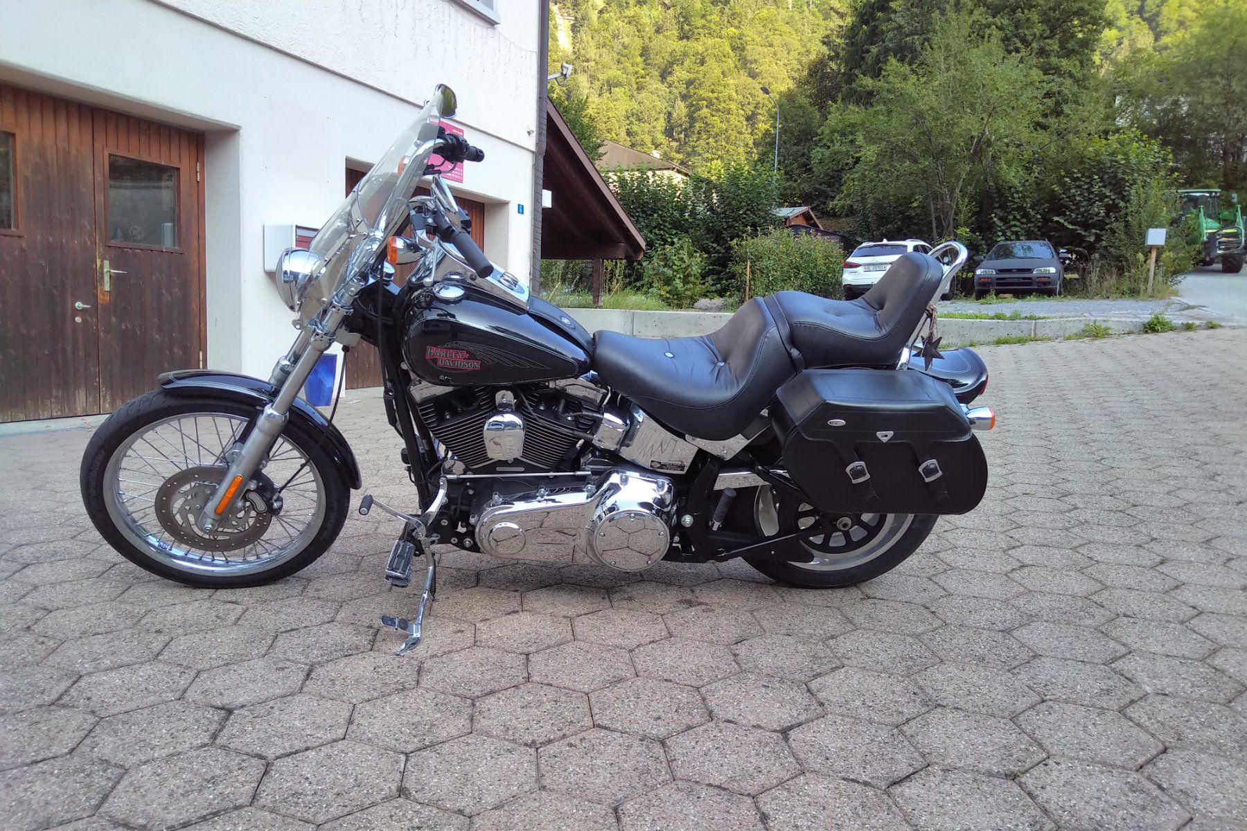 Harley-Davidson Chopper: Harley Davidson FXSTC 1584 Softail Custom – Usato da Diesbach GL venduto da Toohip 1