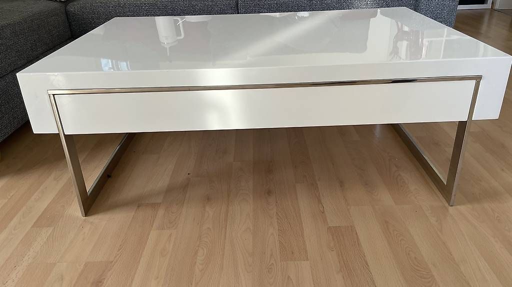 Divani: Sofa Möbel weiss  – Usato da Einigen venduto da tiziana.dx