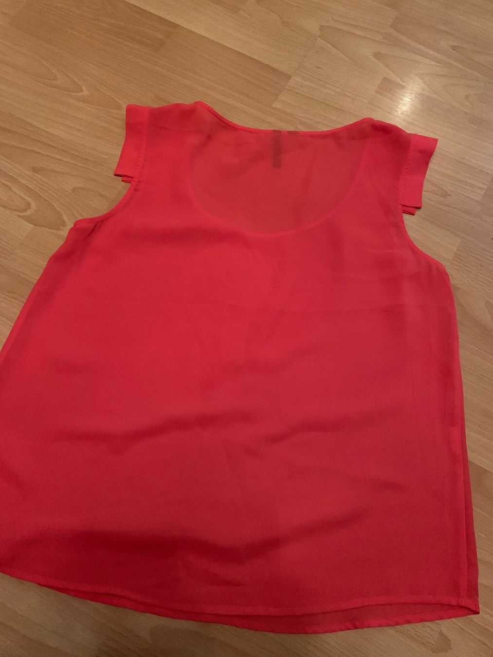 Mango Top: Joli top corail Mango t. 40 – Usato da MEYRIN venduto da Gwendo10 1