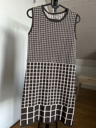 Braunes Minikleid mit Karo-Muster - Grösse S - Neuwertig!