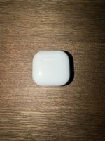 AirPods 4
