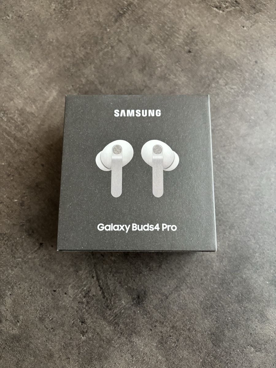 Samsung Cuffie: Samsung Galaxy Buds4 Pro Kopfhörer - NEU – Nuovo e nell'imballaggio originale da Männedorf venduto da MatSt