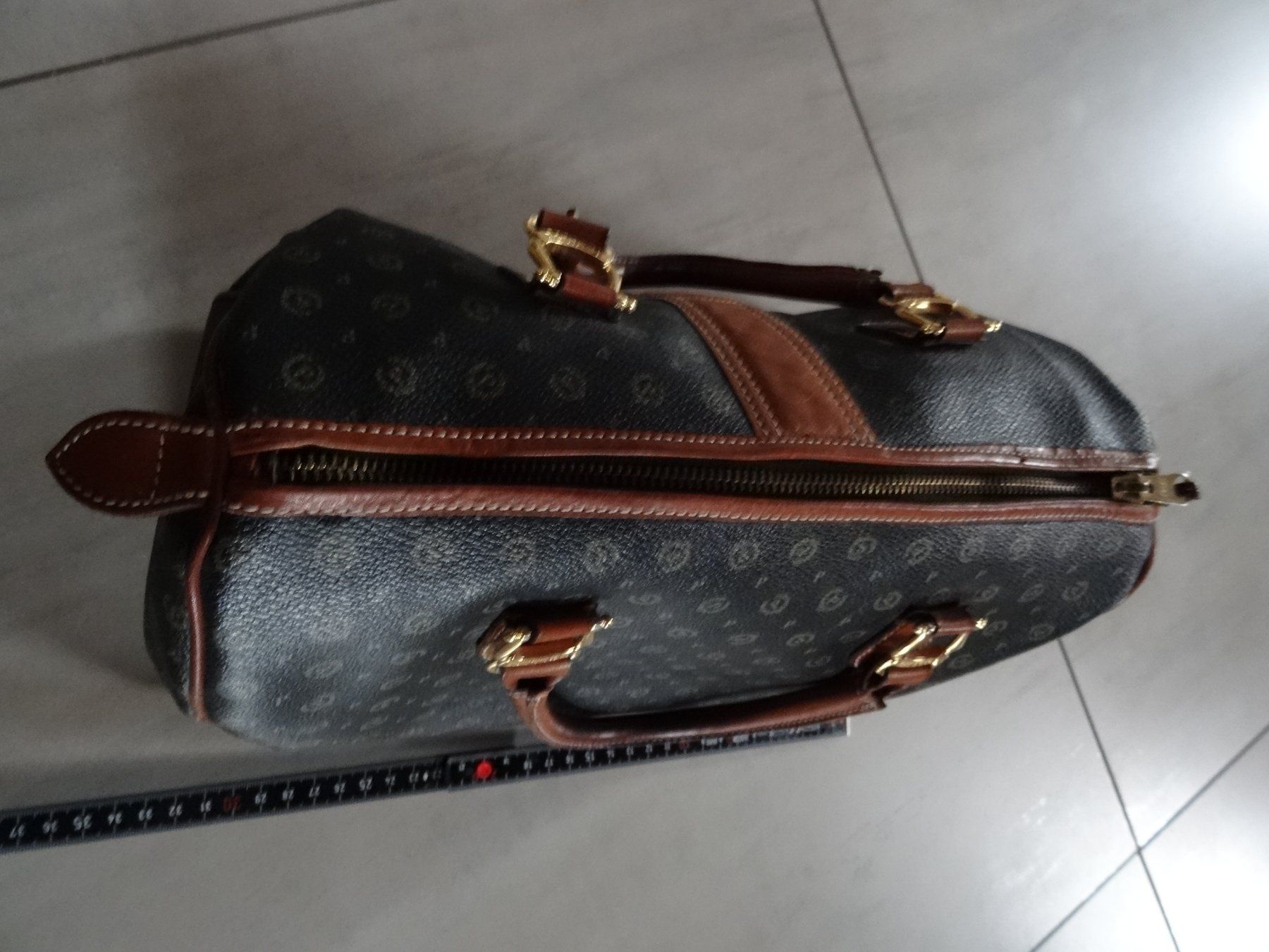 Taschen für Damen: Beuteltasche – Gebraucht aus Staad SG von Therry8 1