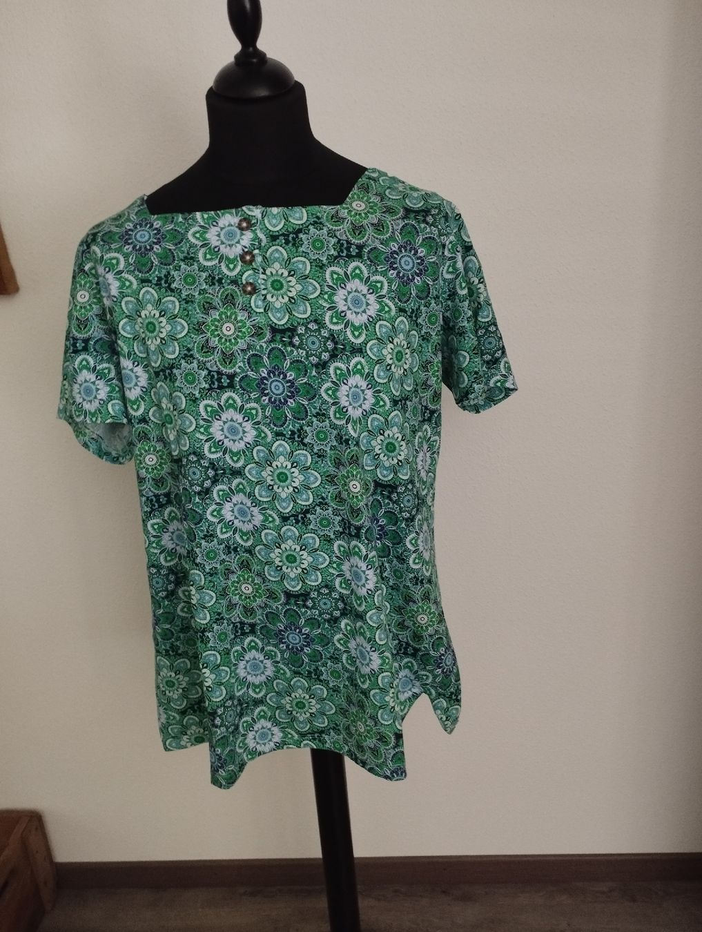 T-shirts: Damen T-Shirt, Gr. 44 – Neuf (Voir description) à Neu St. Johann par seerose63