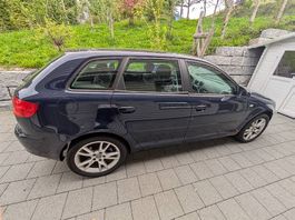 Audi A3 Sportback 2.0 FSI ohne MFK, ab Platz zu verkaufen