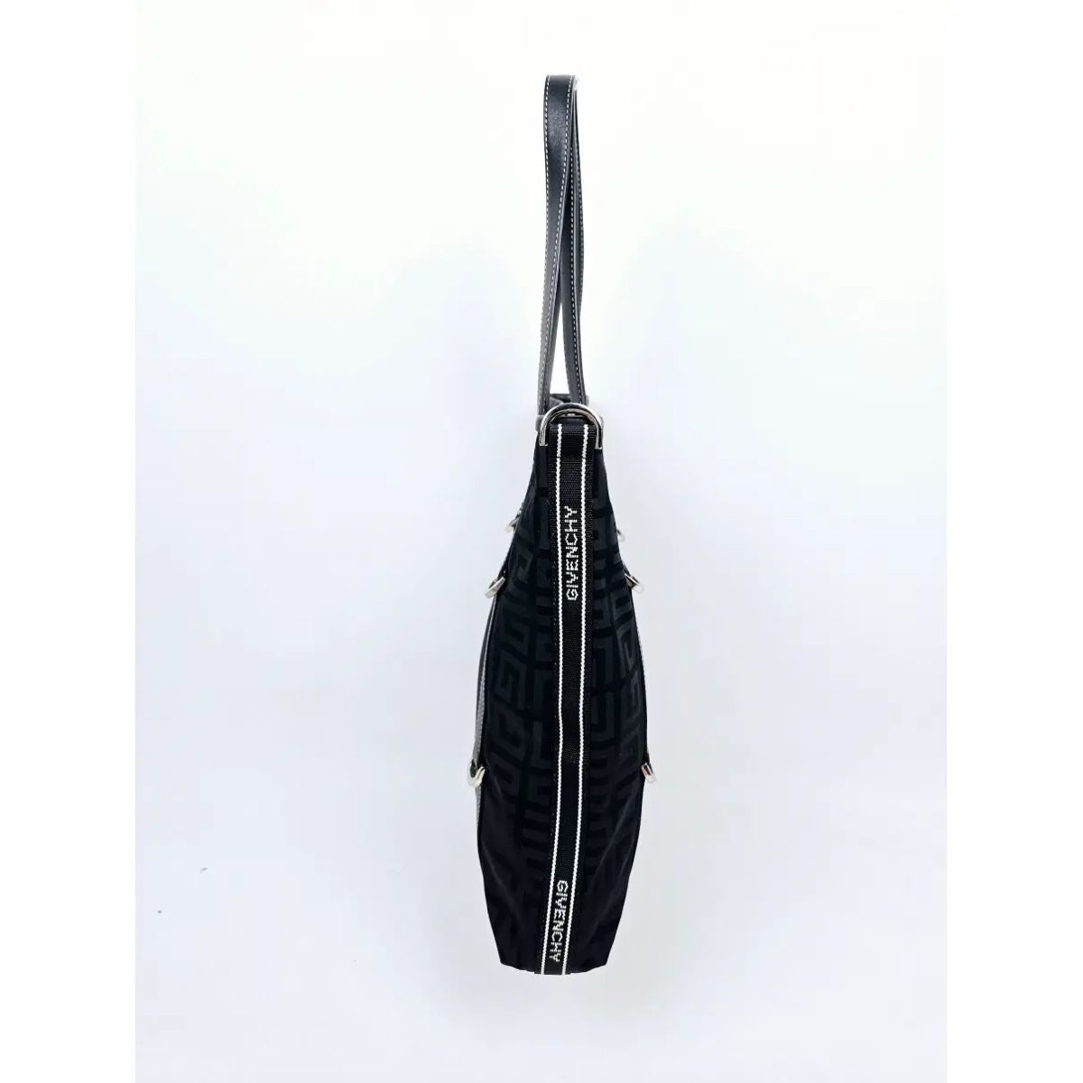 Givenchy Borse da donna: Sac - Givenchy - toile noire monogrammée  – Nuovo (secondo la descrizione) da Neuchâtel venduto da Blek7 4