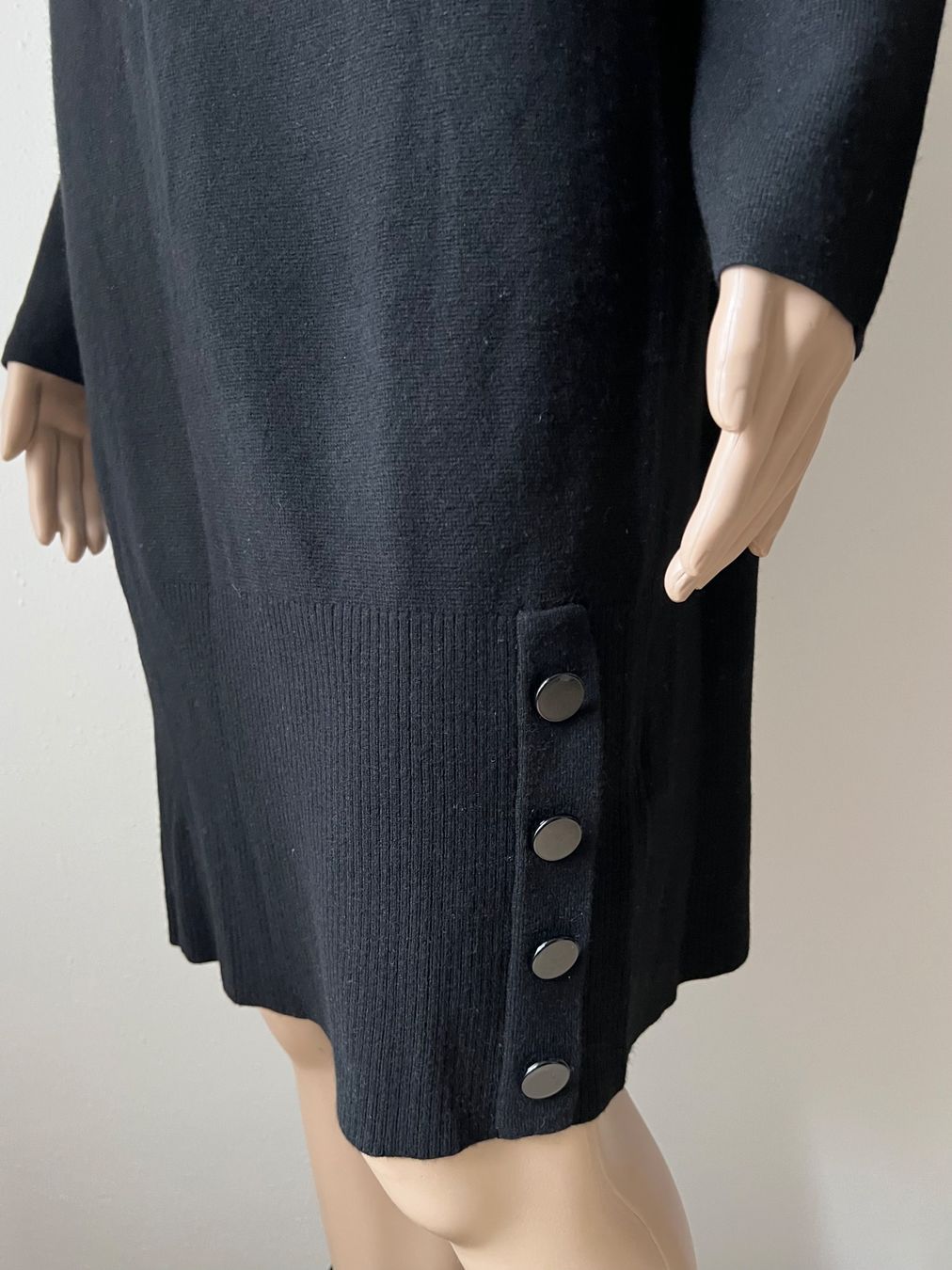 Massimo Dutti Vestiti: MASSIMO DUTTI Strickkleid 🖤 – Usato da Zürich venduto da ClosetQueen 2