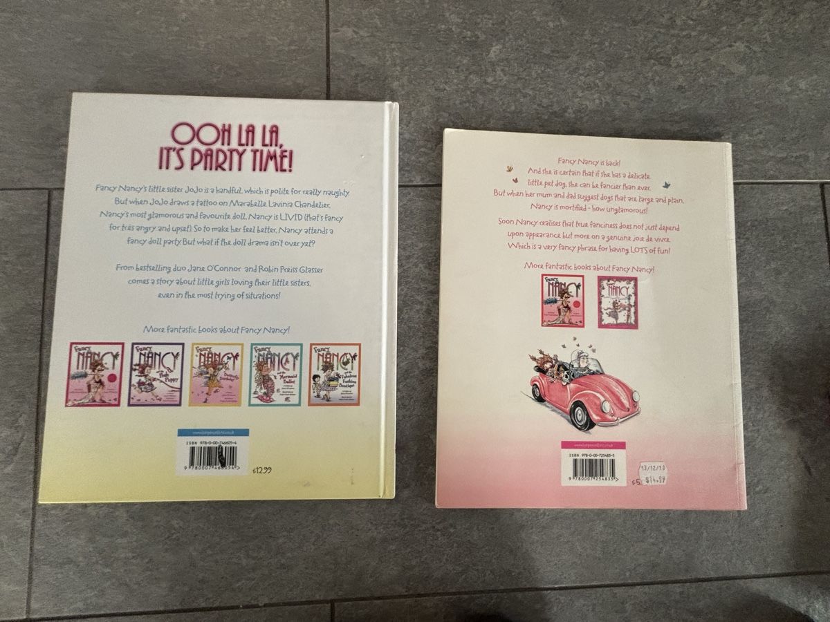 Bücher: 2 Fancy Nancy Books - as new  – Neu (gemäss Beschreibung) aus Oberdorf SO von retowolf 1