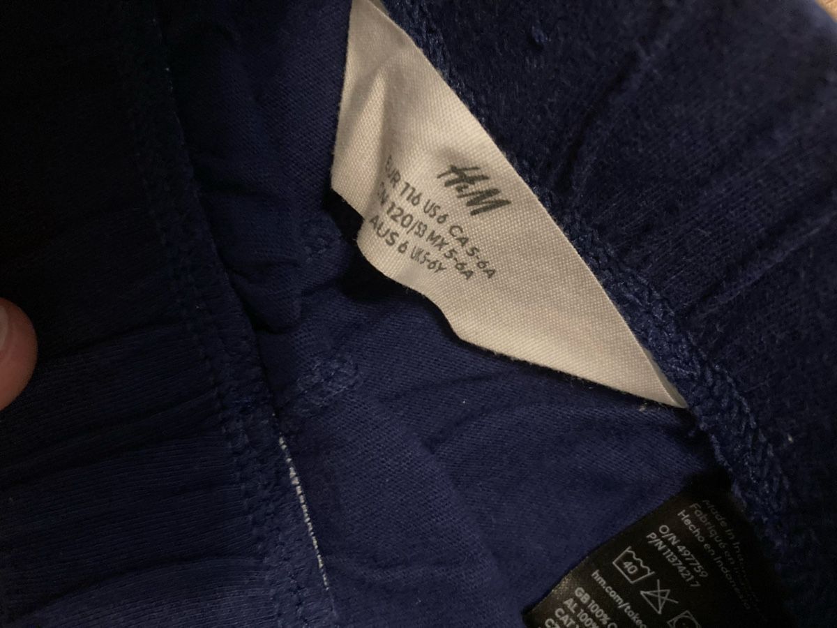 Hosen: Kinder Shorts Gr. 110-116 – Gebraucht aus Emmenbrücke von JJ_89 3