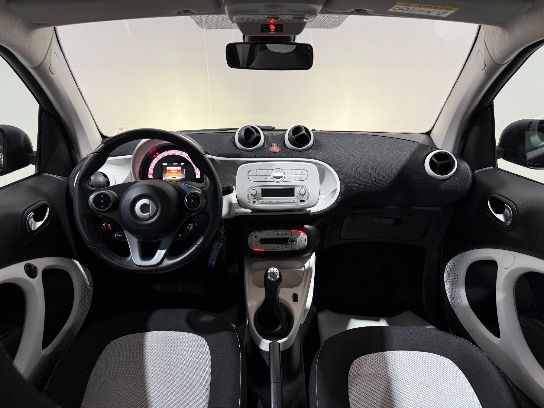 Smart Automobili: SMART fortwo passion – Usato da Widnau venduto da clique17 7