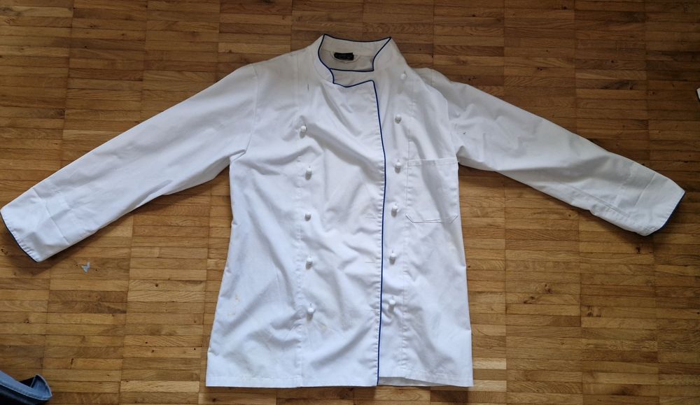 Jobeline Kochjacke mit Schürze Gr. 38 (Gebraucht) in Magden für CHF 9.9 ...