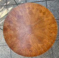 Beistelltisch rund Holz mit Intarsien gebrauchter Zustand
