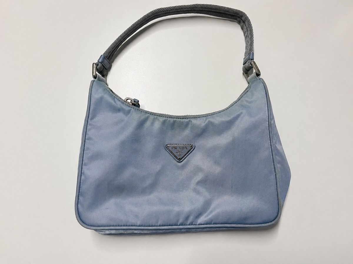 Prada Borse da donna: Borsa Prada Vintage Nylon Azzurra – Usato da Ascona venduto da BiancaB