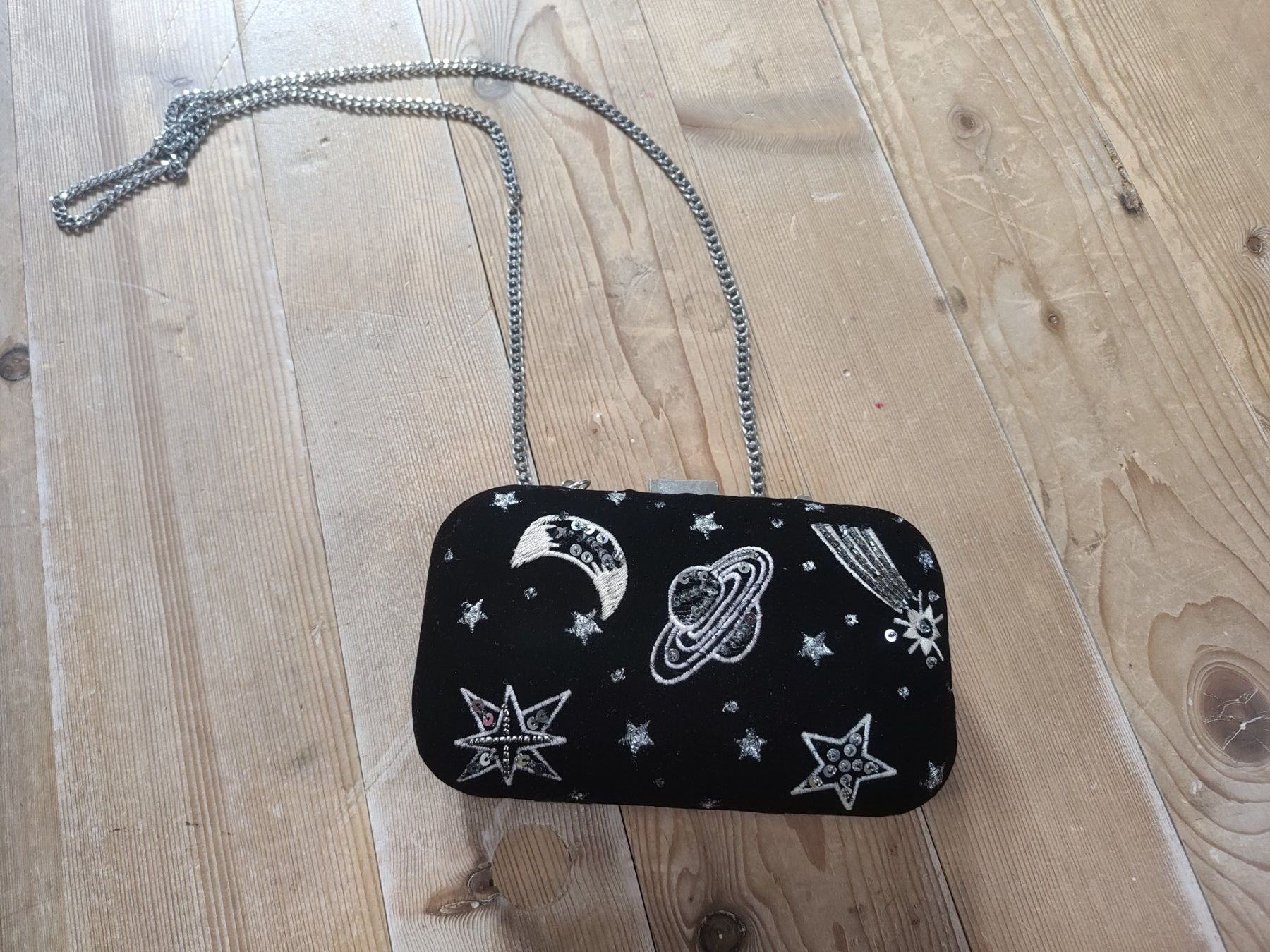 Borse da donna: Bestickte Samt-Clutch Sternenhimmel – Usato da Uster venduto da jul_8jwz