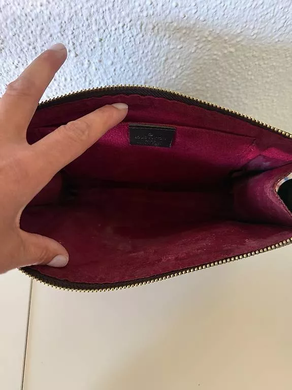 Taschen für Damen: Handtasche original  – Gebraucht aus Benken ZH von mar_5d2w 1
