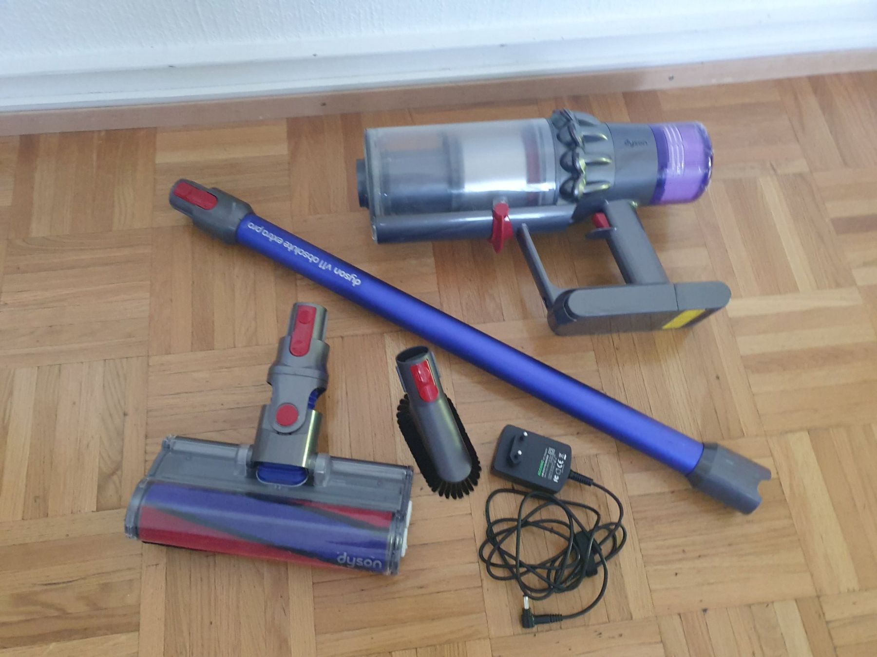 Dyson Aspirapolveri & Accessori: Dyson V11 déffectieux pour pièces détachées – Difettoso da Prilly venduto da RoDyRe 1
