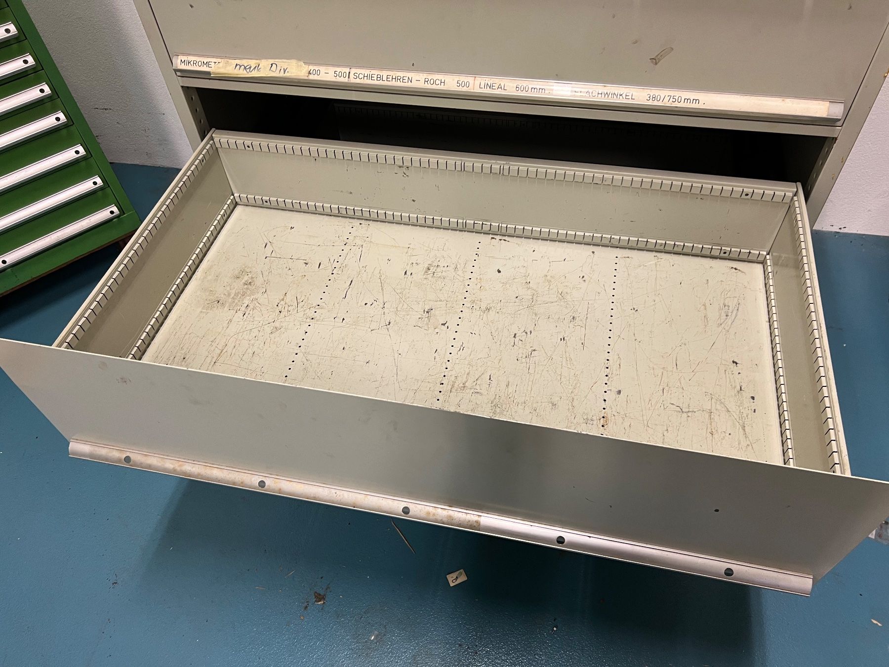 Armadi: LISTA Armoire à tiroirs – Usato da Aarberg venduto da SNMachines 8