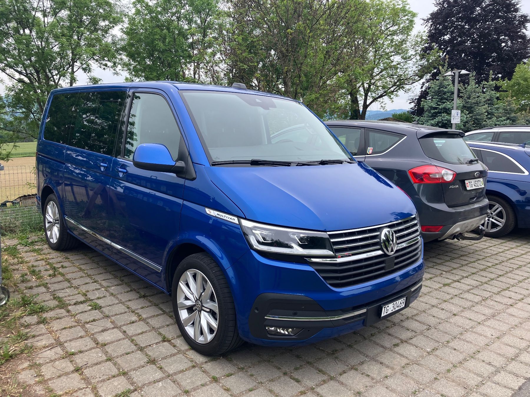 VW Automobili: VW Multivan T6.1 2.0 BiTDI 4-Motion "Generation Six" – Usato da Rothenhausen venduto da R1200gs 8