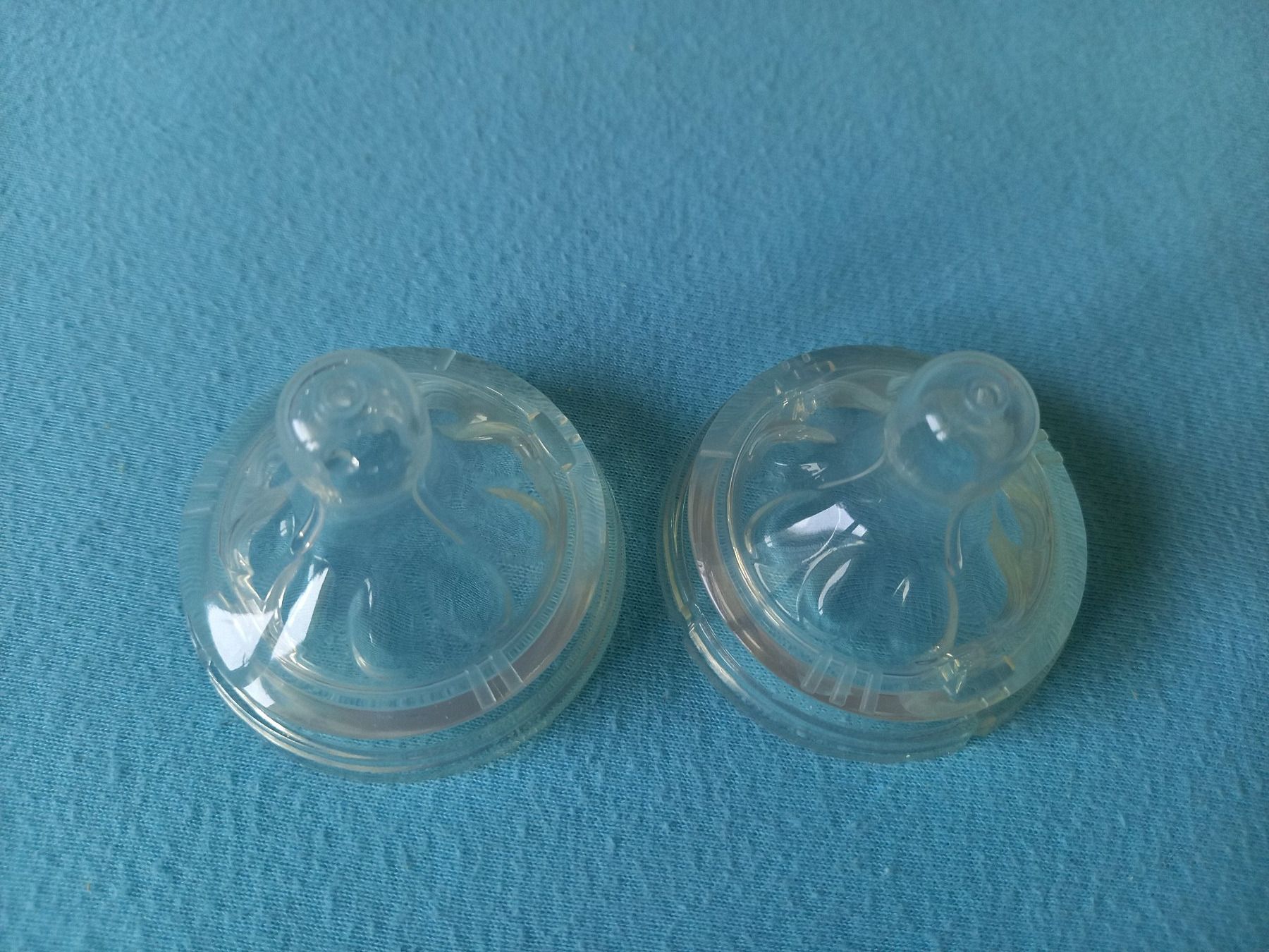 Avent Baby-Mahlzeiten: Variable Sauger Aufsätze Schoppen / Babyflasche AVENT – Gebraucht aus Unterengstringen von saraman