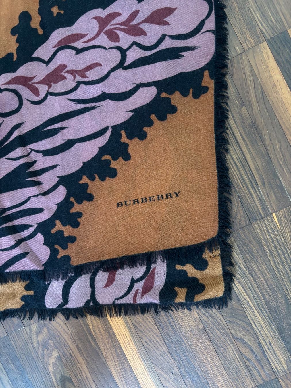 Burberry Foulards, Tücher & Schals: BURBERRY Kashmir Schal 175x70cm – Gebraucht aus Herrliberg von mayfi 6