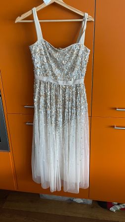 Kleid