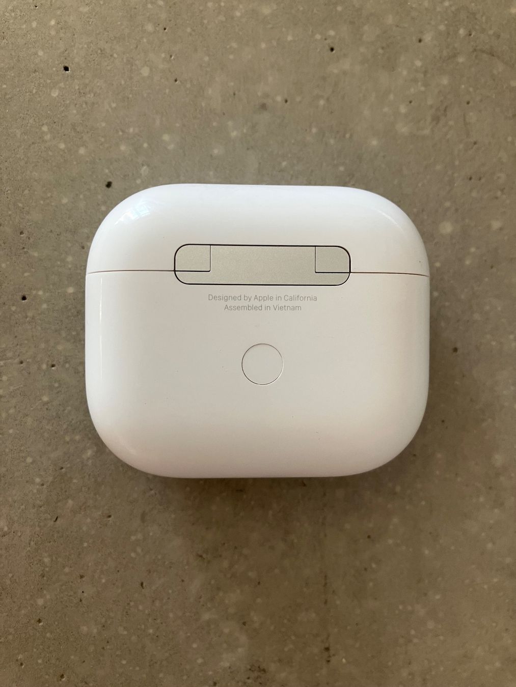 Apple Casques audio: Apple AirPods 3 Case – D'occasion à Lausanne par mr.v 2