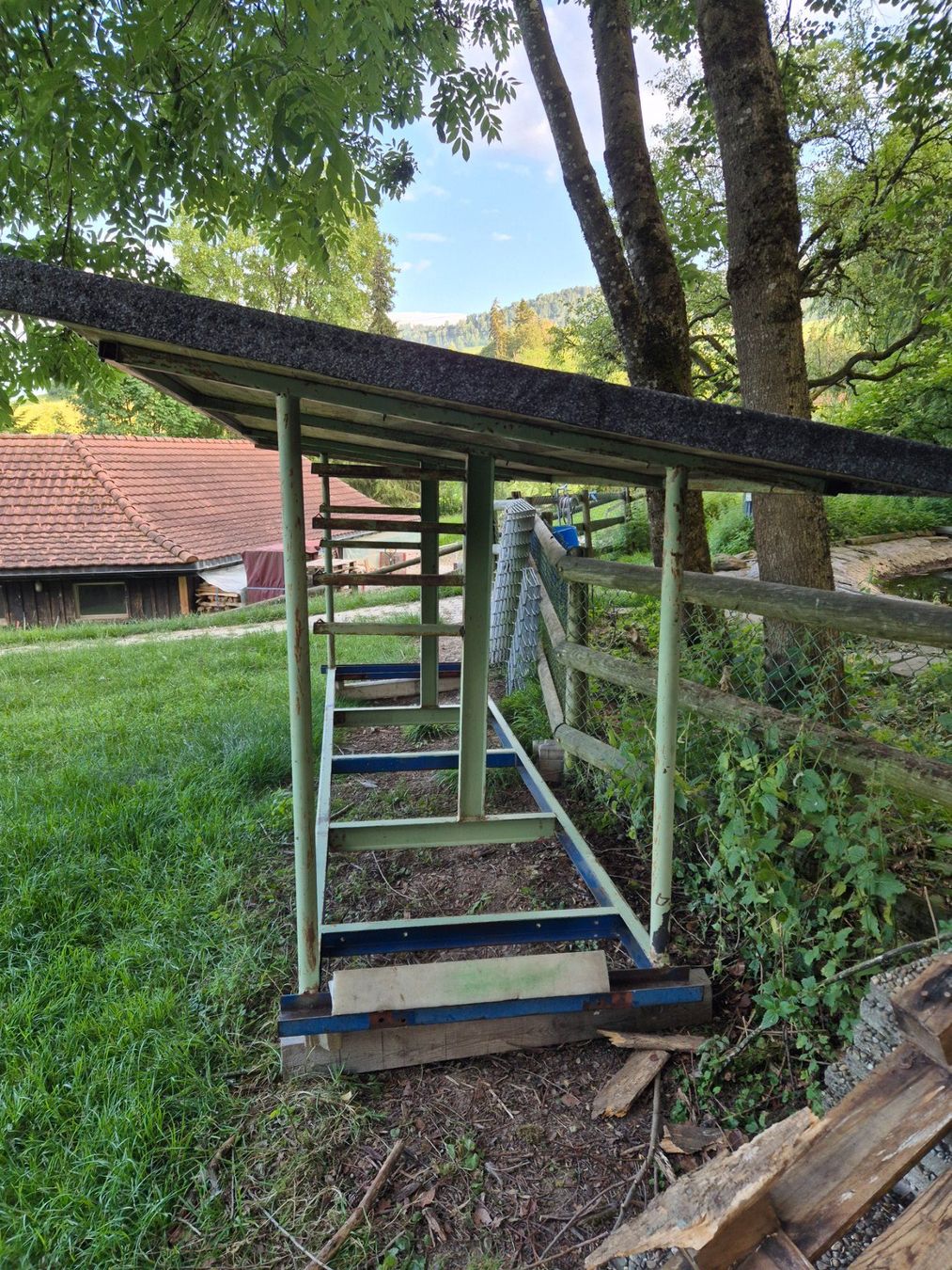 Abris: Unterstand Holtlager – D'occasion à Stein AR par Bienli4 9