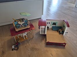 Schleich Wohnwagen mit Pferd und Zubehör gebrauchter Zustand