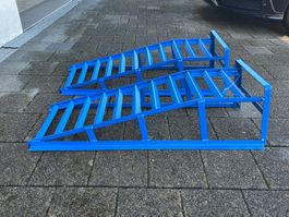 Rampe Paar Blau Metall gebrauchter Zustand