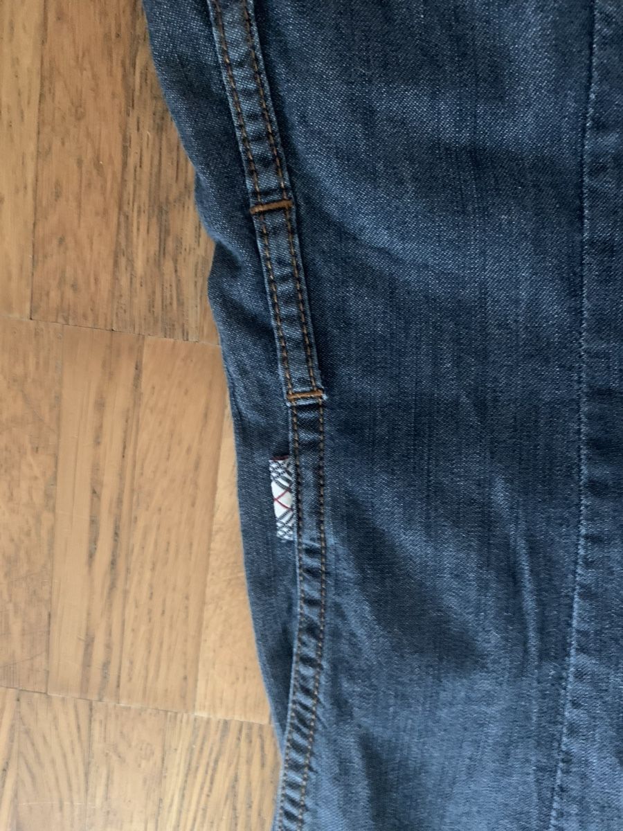 Kleider: Burberry kleid – Gebraucht aus Zürich von Nikuska32 3