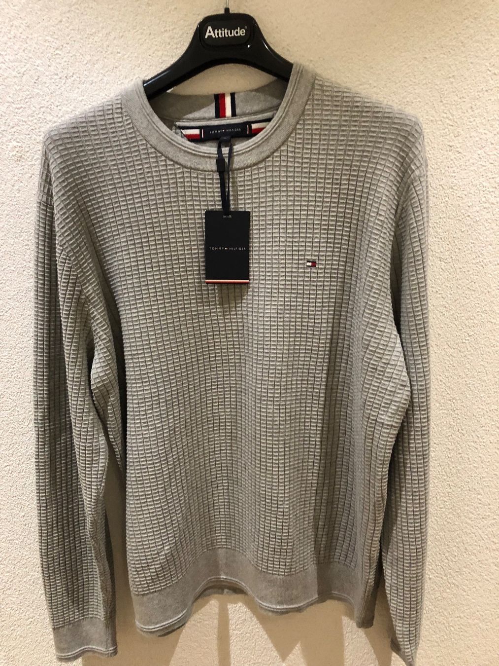 Tommy Hilfiger Maglioni & Felpe: Pullover Tommy Hilfiger – Nuovo e nell'imballaggio originale da Solothurn venduto da galinka
