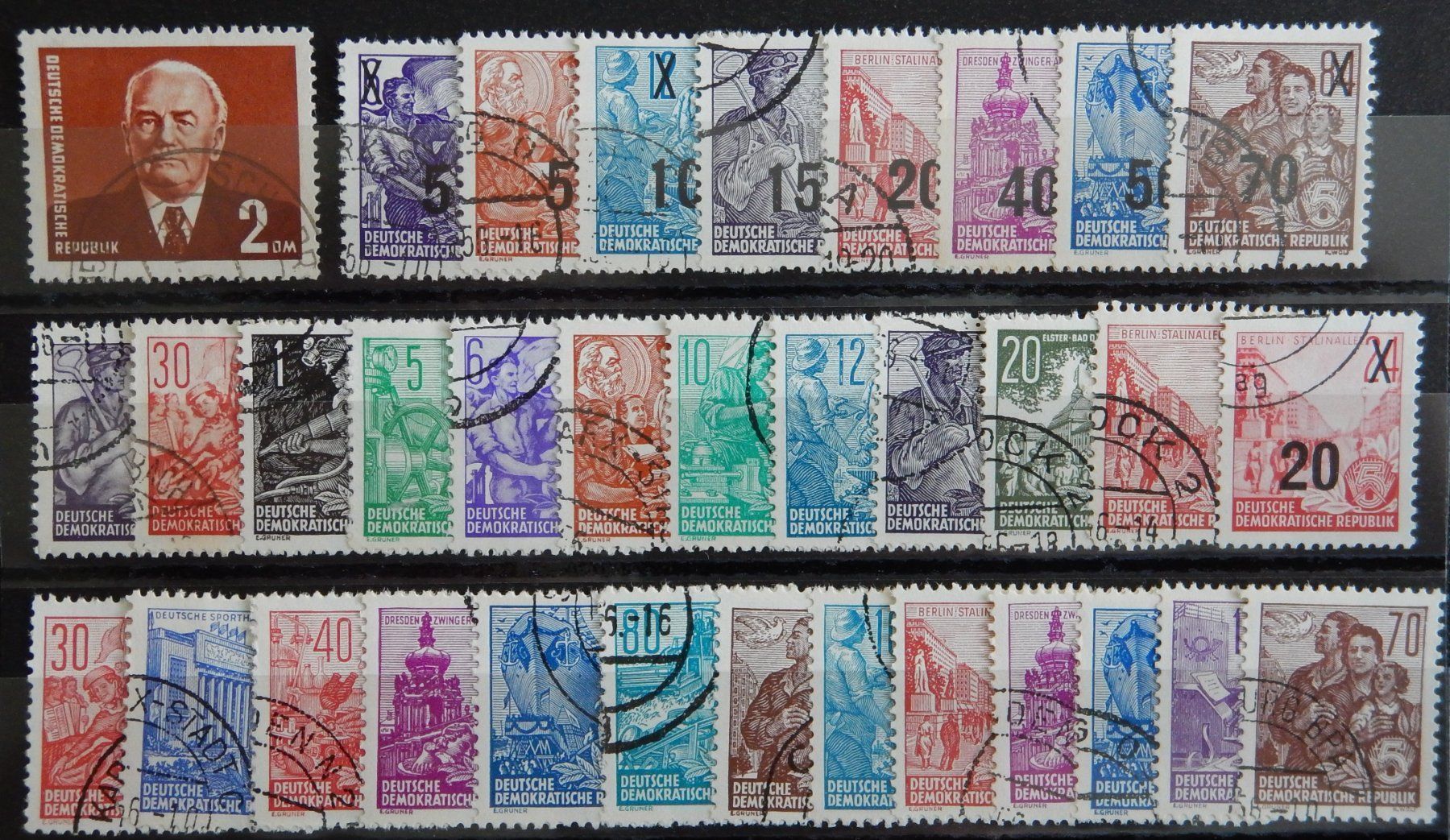 Tutti i francobolli: DDR Lot IV – Usato da Zürich venduto da Muehlekauf