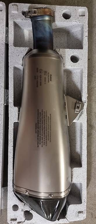 Auspuffanlagen: Bmw Acrapovic  – Gebraucht aus Goldach von Kv1975 1
