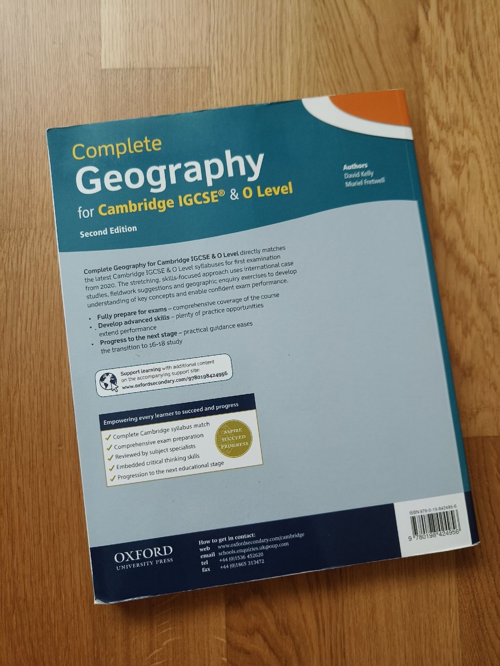 Livres: Complete Geography for IGCSE & O Level – D'occasion à Dietlikon par Dietlikon_Verkauf 1
