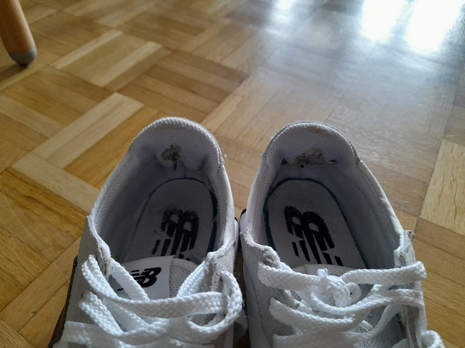 New Balance Chaussures hommes: New balance 327 – D'occasion à Genève par gal_x6ln 4