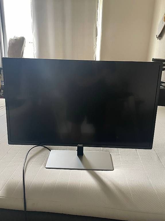 AOC Monitor: Ecran AOC – Usato da St-Sulpice VD venduto da thi_9tg6