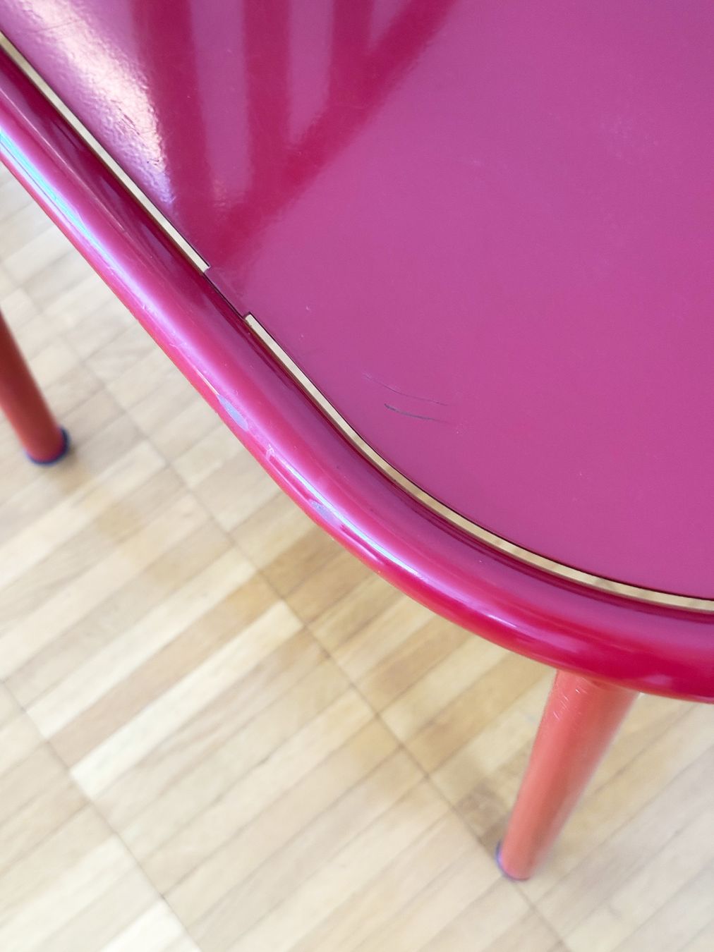 Sedie: Robert Mallet Stevens Design Stuhl Stapelstuhl rot – Usato da Luzern venduto da item 5