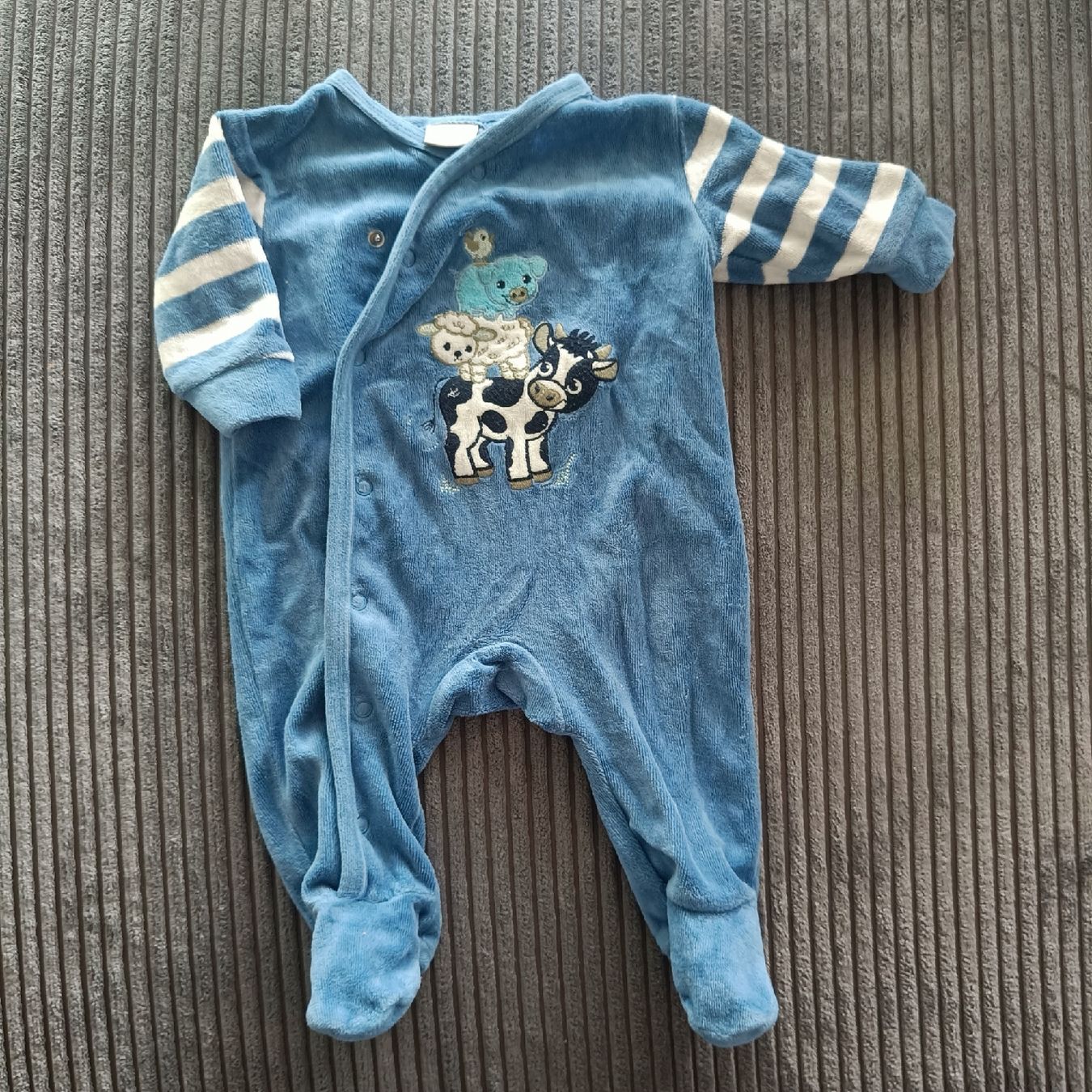 Pyjamas & Ähnliches: Pyjama Grösse 56 – Gebraucht aus Jaberg von urig17.