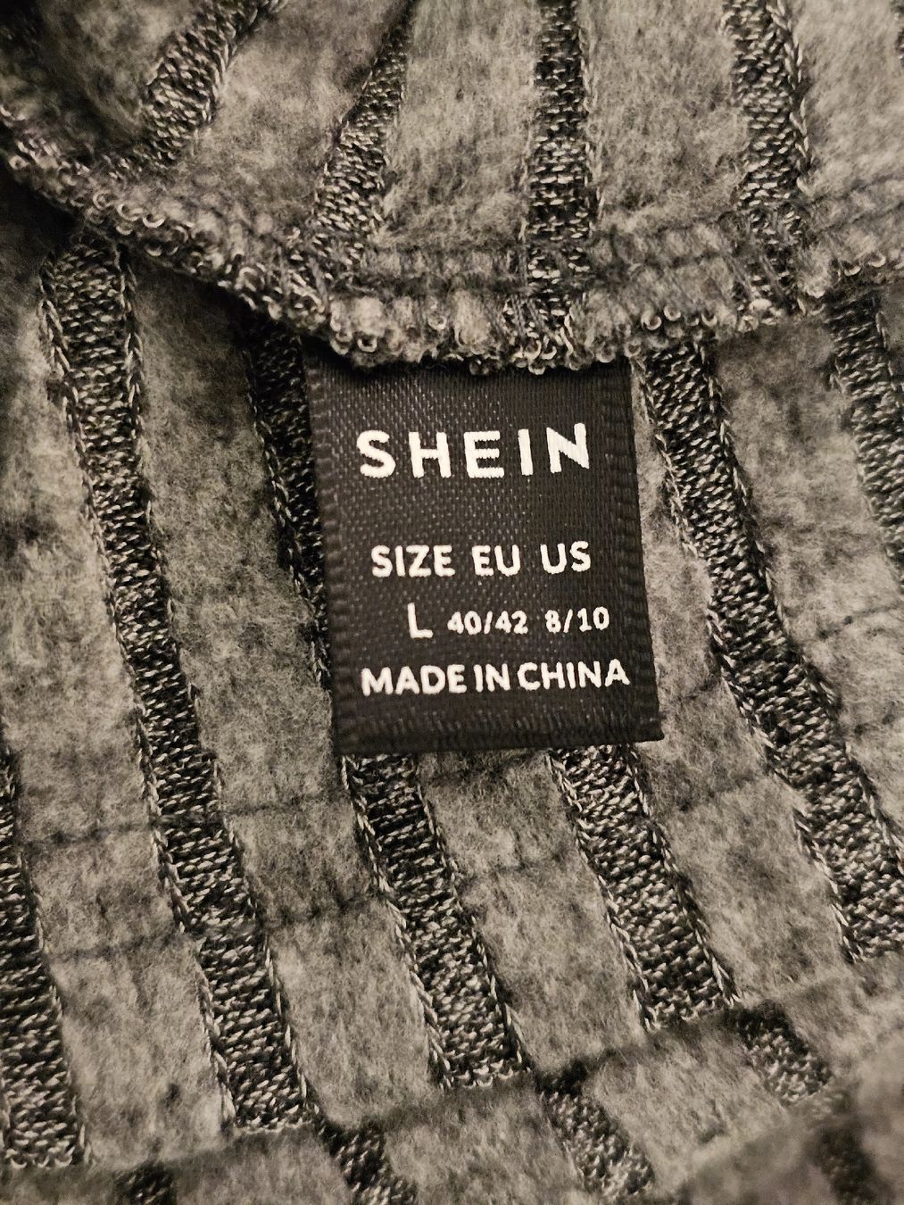 Shein Lotti di vestiti: SHEIN Strick-Set 2-teilig Pullover & Hose Gr. L – Usato da Urdorf venduto da ole_mrp9 6