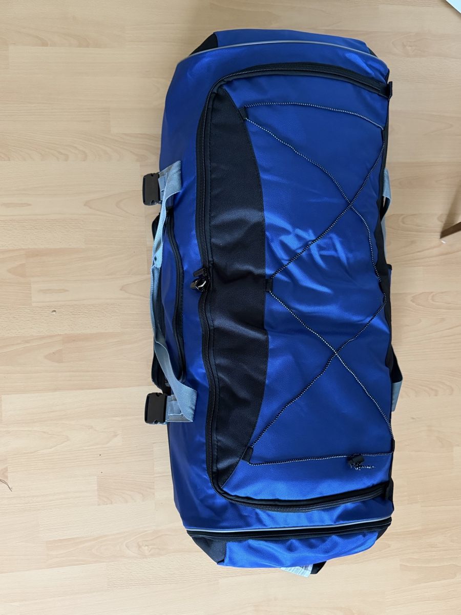 Borse: Reisetasche mit Räder - gross & gut erhalten – Nuovo (secondo la descrizione) da Meierskappel venduto da Ticino-Girl 1