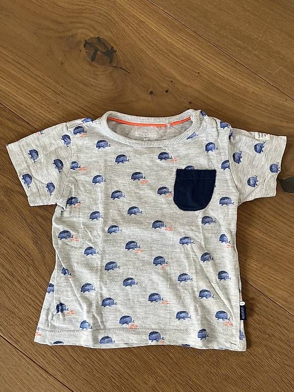 Hemden, Tops & T-Shirts: Staccato Tshirt Grösse 80 – Gebraucht aus Kappel SO von IvCe