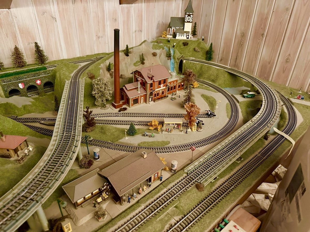 Märklin Modelleisenbahnen: Maquette train HO marklin – Gebraucht aus Ollon VD von behemiste51 4