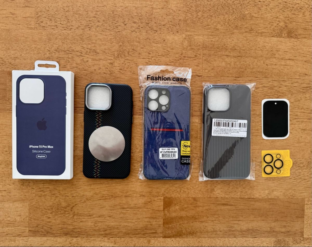 Apple Cover & Protezioni schermo: iPhone 15 Pro Max Hülle Set - Neu! – Nuovo e nell'imballaggio originale da Dietikon venduto da M.Koluman