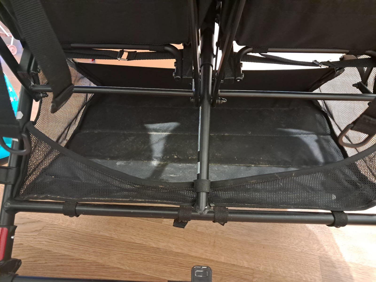 Hauck Kinderwagen: Doppelkinderwagen Hauck defekt – Defekt aus Biel/Bienne von nad_rm72 4