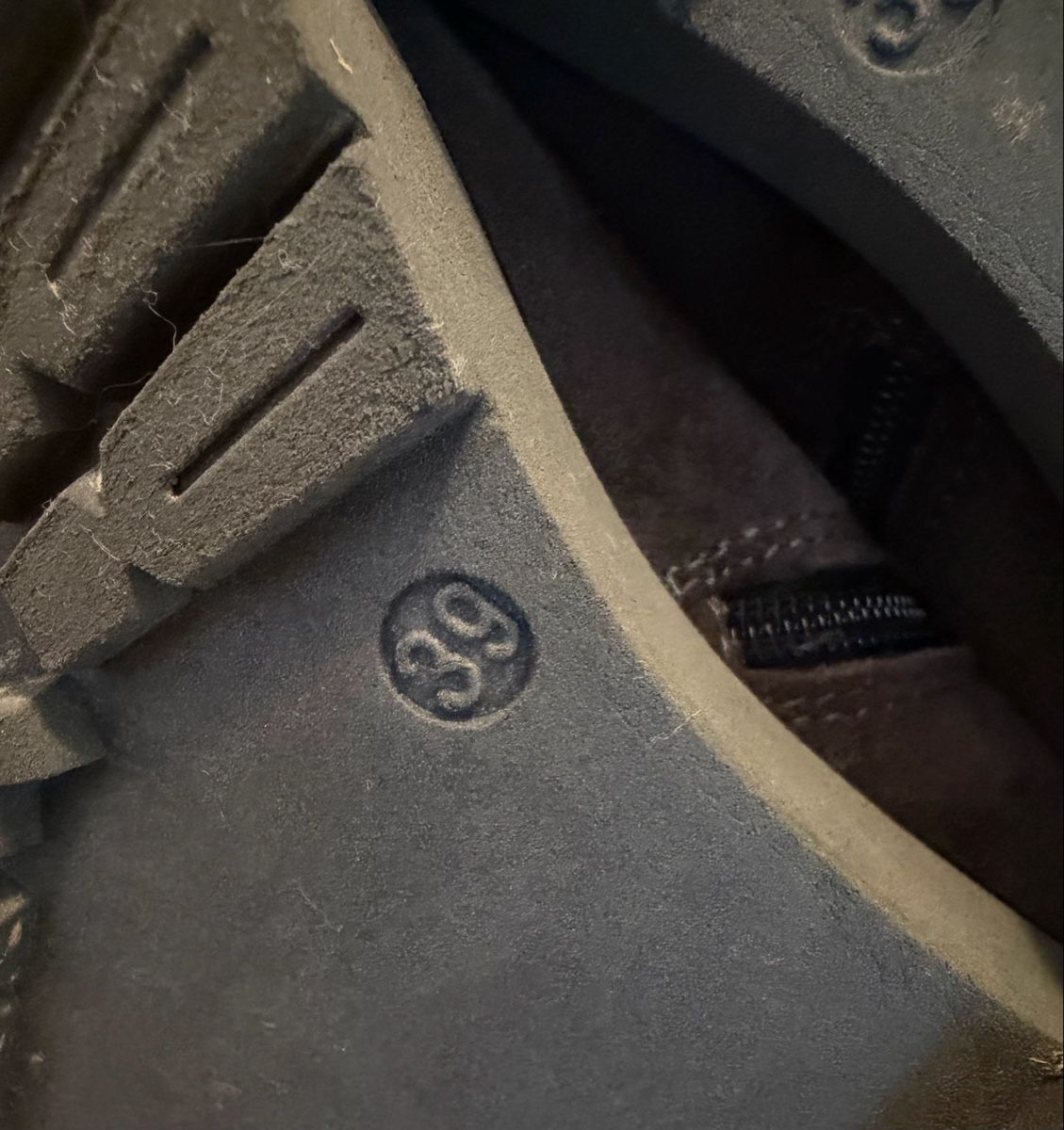 Dosenbach Damenschuhe: Wildleder Stiefel Dosenbach Grösse 39. – Gebraucht aus Adliswil von StephanieAnnina 6