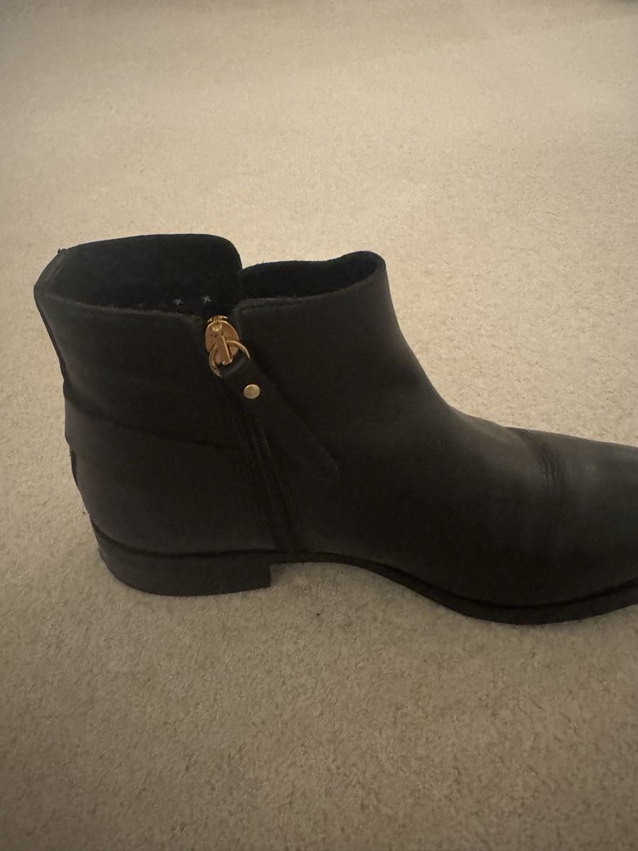 Tommy Hilfiger Scarpe da donna: schwarzer Thomy Hilfiger Bottine – Usato da Binz venduto da kratzer01 2