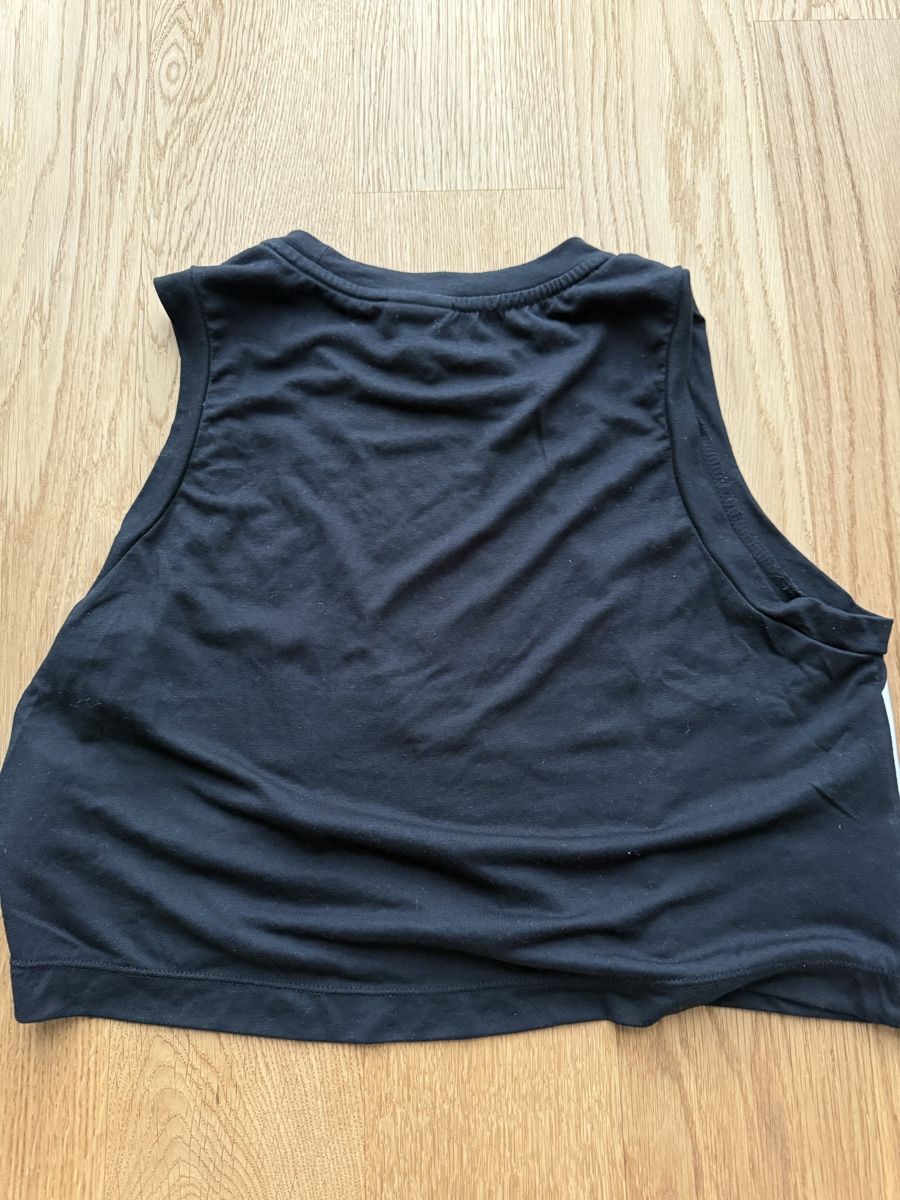 Nike Top: Sportoberteil Nike – Usato da Vaduz venduto da sbe_r8th 2