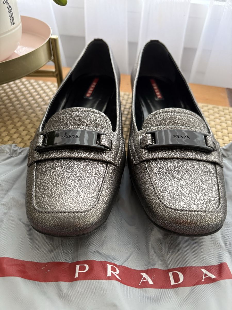 Prada Scarpe da donna: Mocassini PRADA donna argento taglia 37.5 – Usato da S. Antonino venduto da LIKA91 7